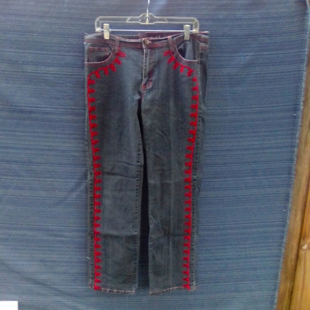 Ladies Casual Jeans by U-51
